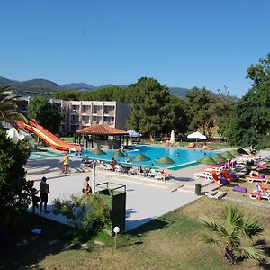 Ra Resort Otel